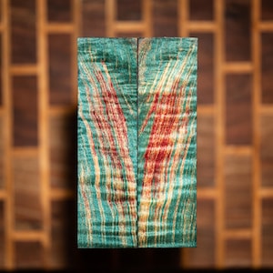 Curly Maple Knife Scales - Double Dyed - curl-30