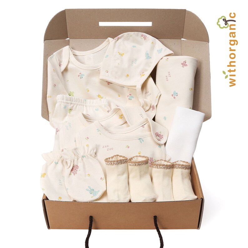 ON SALE Best Newborn Gift Set 100 Organic Certified Cotton