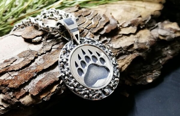 Bear Claw Necklace Grizzly Bear Paw Print Jewelry Bear Paw Pendant