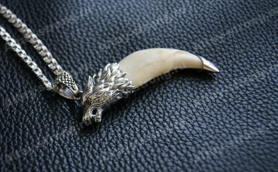 Black wolf tooth necklace deals