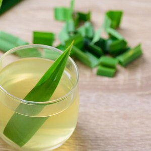 Hojas de pandan secas orgánicas: dulce "vainilla asiática" para decorar arroz, té y cócteles. imagen 2