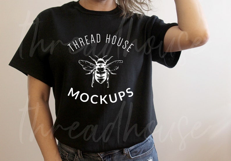 Download Mockup GILDAN G500 Black Crew Neck Unisex Shirt Mock up ...