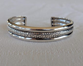Vintage Zina Sterling Silver Cuff Bracelet 925 Signed Textured Modernist Open Cuff, 28g