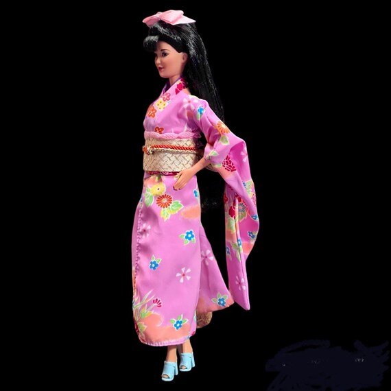 Barbie DOTW Japan 1995 Kira Doll - Etsy