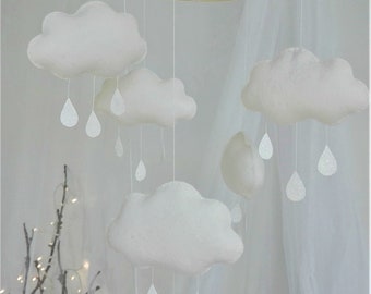 Mobile baby felt Clouds drops / Mobile baby handmade white baby room baby white decoration baby clouds