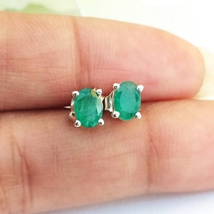 Natural Emerald Stud Earrings-Natural Zambian Emerald Studs-Green Emerald Vintage Earrings-925 Sterling Silver-Jewelry Handmade Studs-155