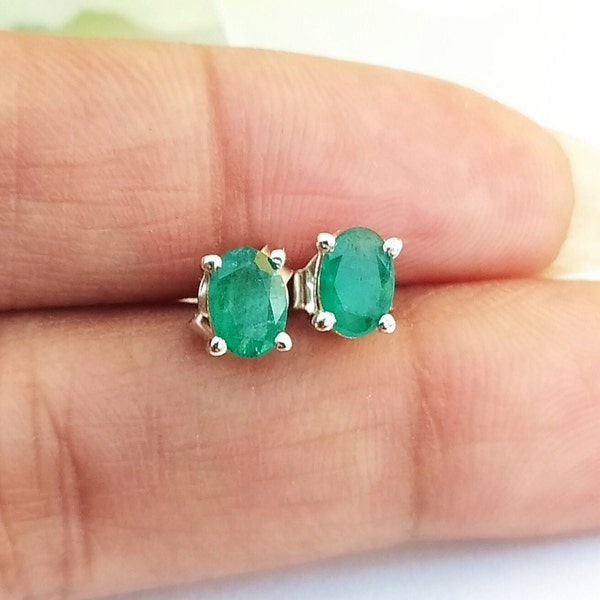 Natural Emerald Stud Earrings-Natural Zambian Emerald Studs-Green Emerald Vintage Earrings-925 Sterling Silver-Jewelry Handmade Studs-155