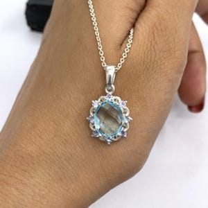 Blue Topaz Necklace-November Birthstone Necklace-Silver Blue Topaz Cluster Pendant-Vintage Prong Set Pendant-Topaz Anniversary Gift For Her