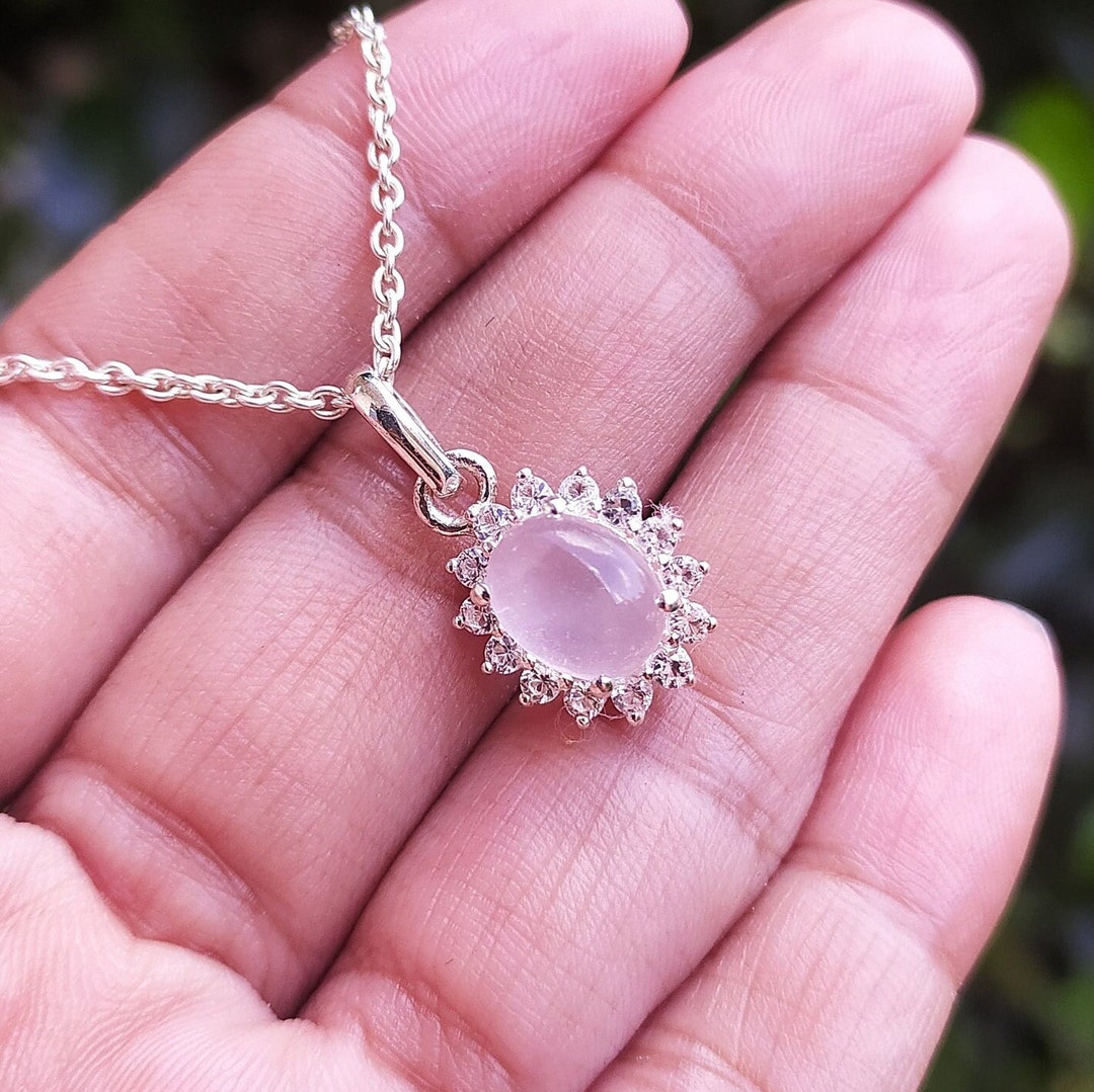 Rose Quartz Pendant Necklace: 925 Sterling Silver, White