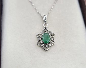 Sterling Silver Emerald Flower Pendant - May Birthstone Jewelry