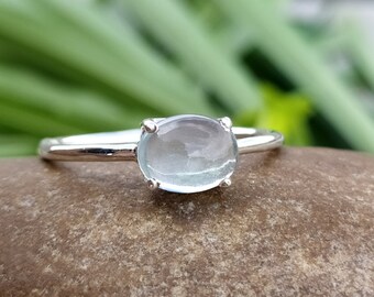 Natural Aquamarine Oval Cabochon Ring, Sterling Silver Solitaire Band (6x8mm)