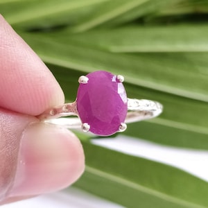 Natural Ruby Solitaire Ring: Sterling Silver Vintage Style