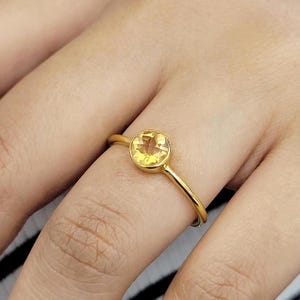 14k Solid Gold Citrine Ring-Engagement Ring-November Birthstone-Dainty 18K Gold Ring-Minimalist Citrine Ring-Stackable Ring-Perfect Gift Her