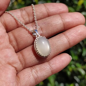 Indian Moonstone Pendant-Natural White Moonstone Pendant-Bridesmaid Gift-925 Sterling Silver Pendant-Oval Stone Pendant-Birthday Gift Her