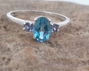 925 Solid Sterling Silver-Swiss Blue Topaz & Tanzanite Ring-Jewellery Handmade-5MM x 7MM Ovel BT-Three Stone Ring-Promise Ring-Size US 5-10