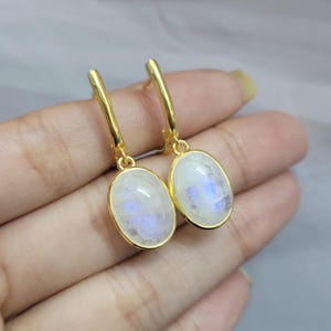 Flashy Rainbow Moonstone Earrings-Solid 14k Gold Earring-Fine Quality Moonstone Earring-Natural Moonstone Earrings-Vintage Gold Earring Gift