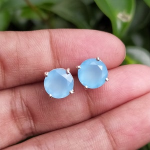 Dainty Blue Chalcedony Stud Earring-Chalcedony Vintage Earrings-Blue Stone Studs For Love-925 Sterling Silver Studs-Blue Chalcedony Earrings