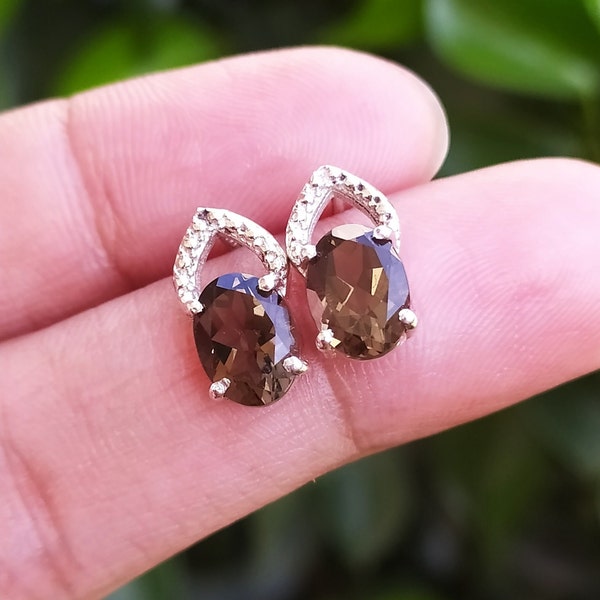 100% Real Smoky Quartz Gemstone Stud Earrings-Delicate Handmade Earrings-Brown Studs For Women-Birthday Gift For Her-Scorpio Birthstone