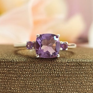 Cushion Cut Amethyst Ring: Sterling Silver Three Stone Engagement