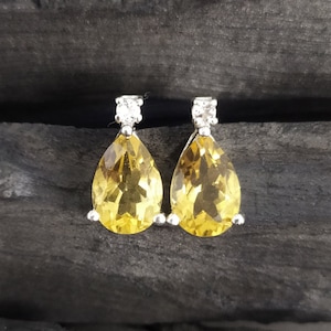 AAA Natural Golden Citrine Stud Earrings-Citrine Vintage Earrings-Yellow Birthstone Studs-925 Sterling Silver-Citrine Handmade Stud Earrings