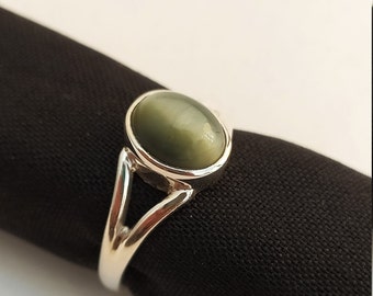 Natural Cat's Eye Ring-Cat's Eye Chrysoberyl-Cat's Eye Birthstone Ring-Cat's Eye Solitaire Ring-925 Sterling Silver-Jewelry Handmade-606