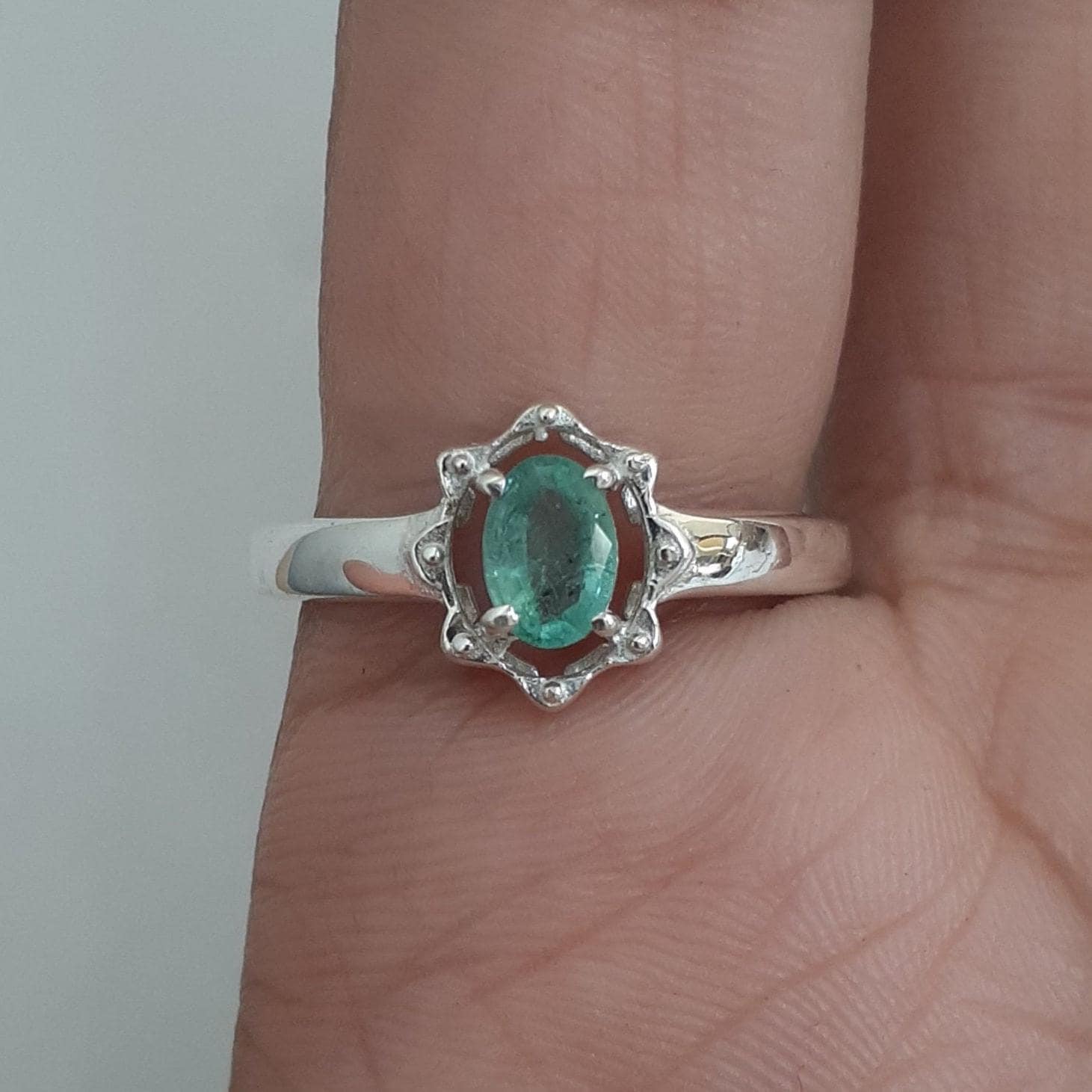 Natural Emerald Ring: Sterling Silver Oval Prong Set