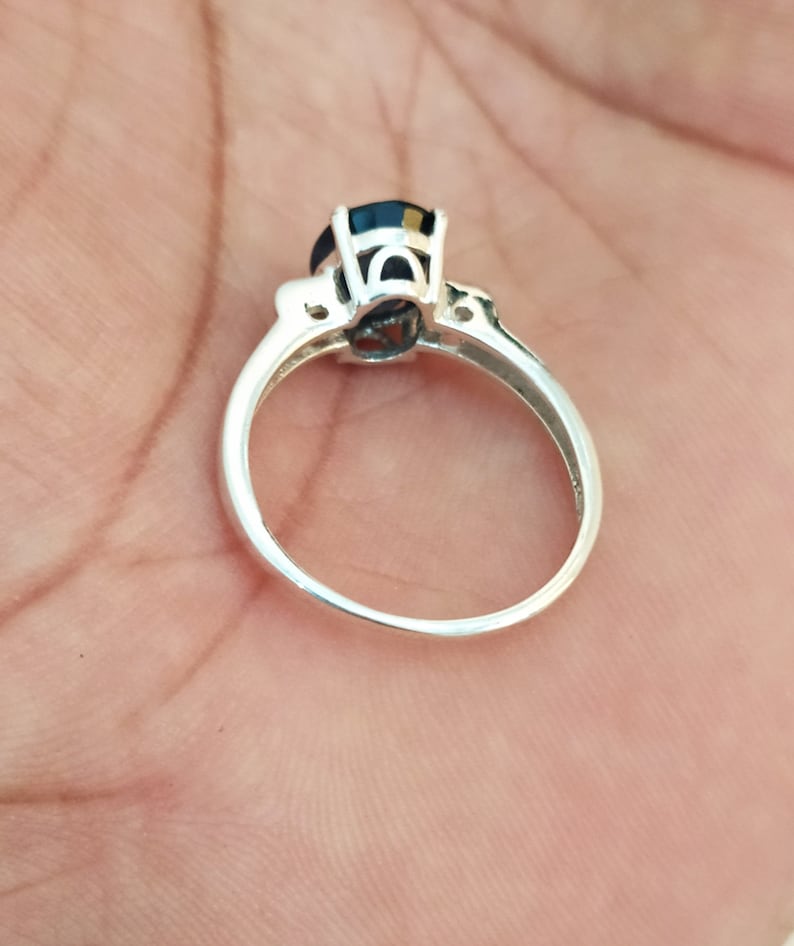 Natural Blue Sapphire Solitaire Ring-Sapphire Birthstone Ring Silver-Blue Sapphire Vintage Engagement Ring-925 Sterling Silver Jewelry Ring