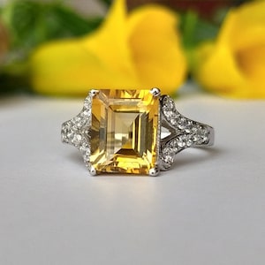 Golden Citrine Solitaire Ring: Sterling Silver & White Topaz