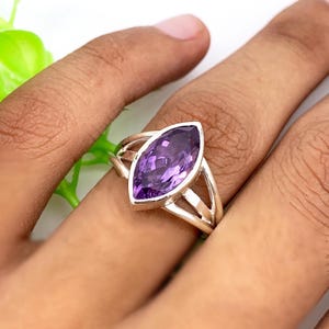 Vintage Marquise Amethyst Statement Ring - 925 Sterling Silver