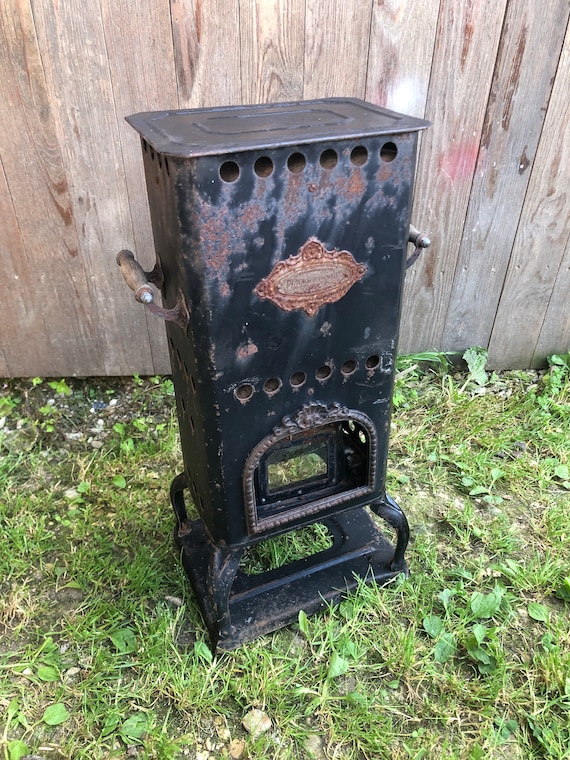 Gaufrier ancien. Poêle à gaufres française en fonte
