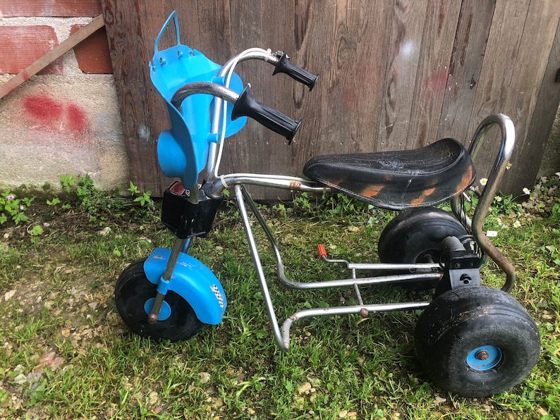 Ancien Tricycle Moto Trike Jouet Métal – Bleu Et Blanc, Années 70, Vintage #A725