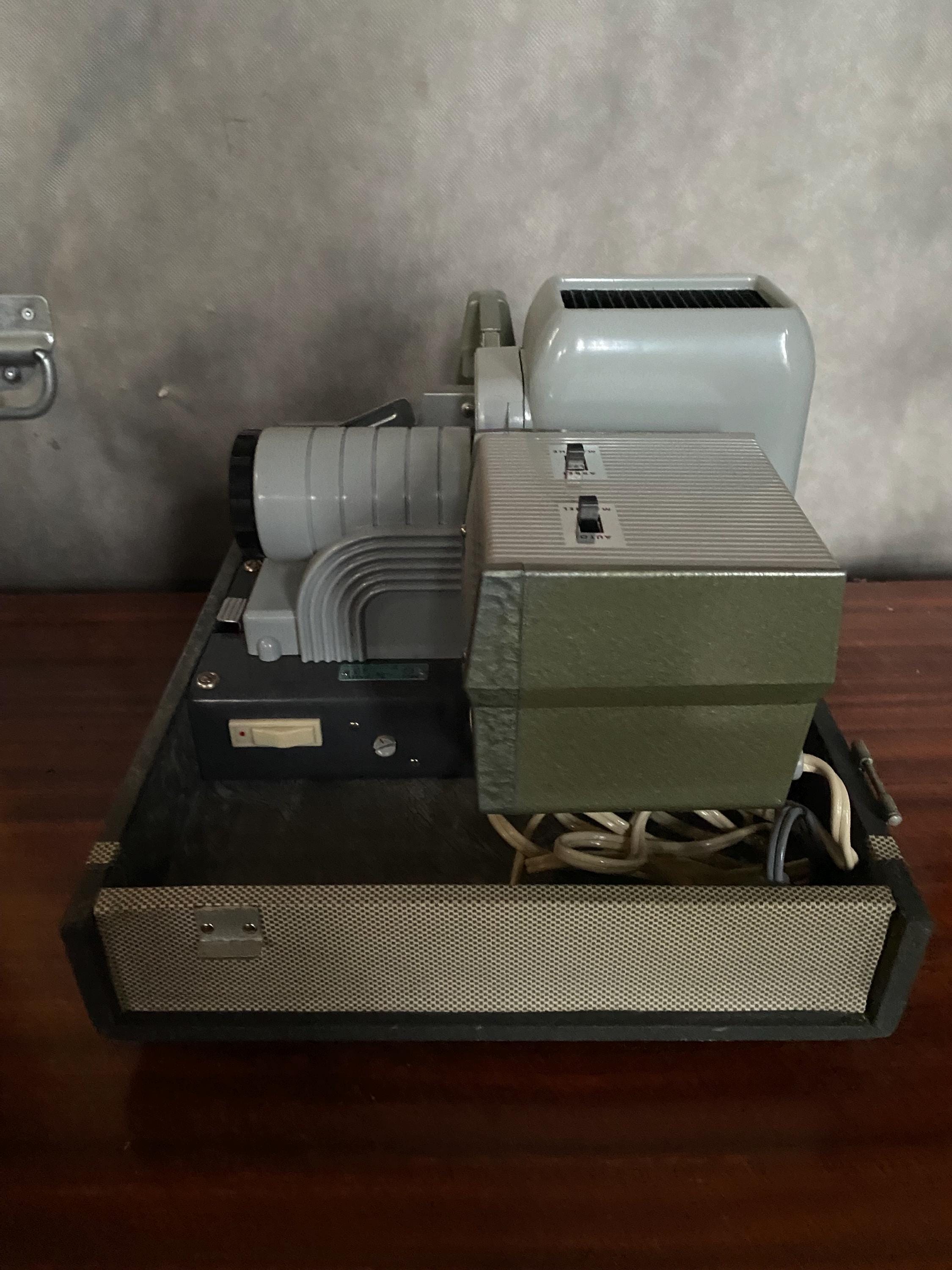 PROJECTEUR TRÈS rare Bell & Howell Filmo 57 modèle A des année 1930 PROJECTEUR TRÈS rare Bell & Howell Filmo 57 modèle A des année 1930