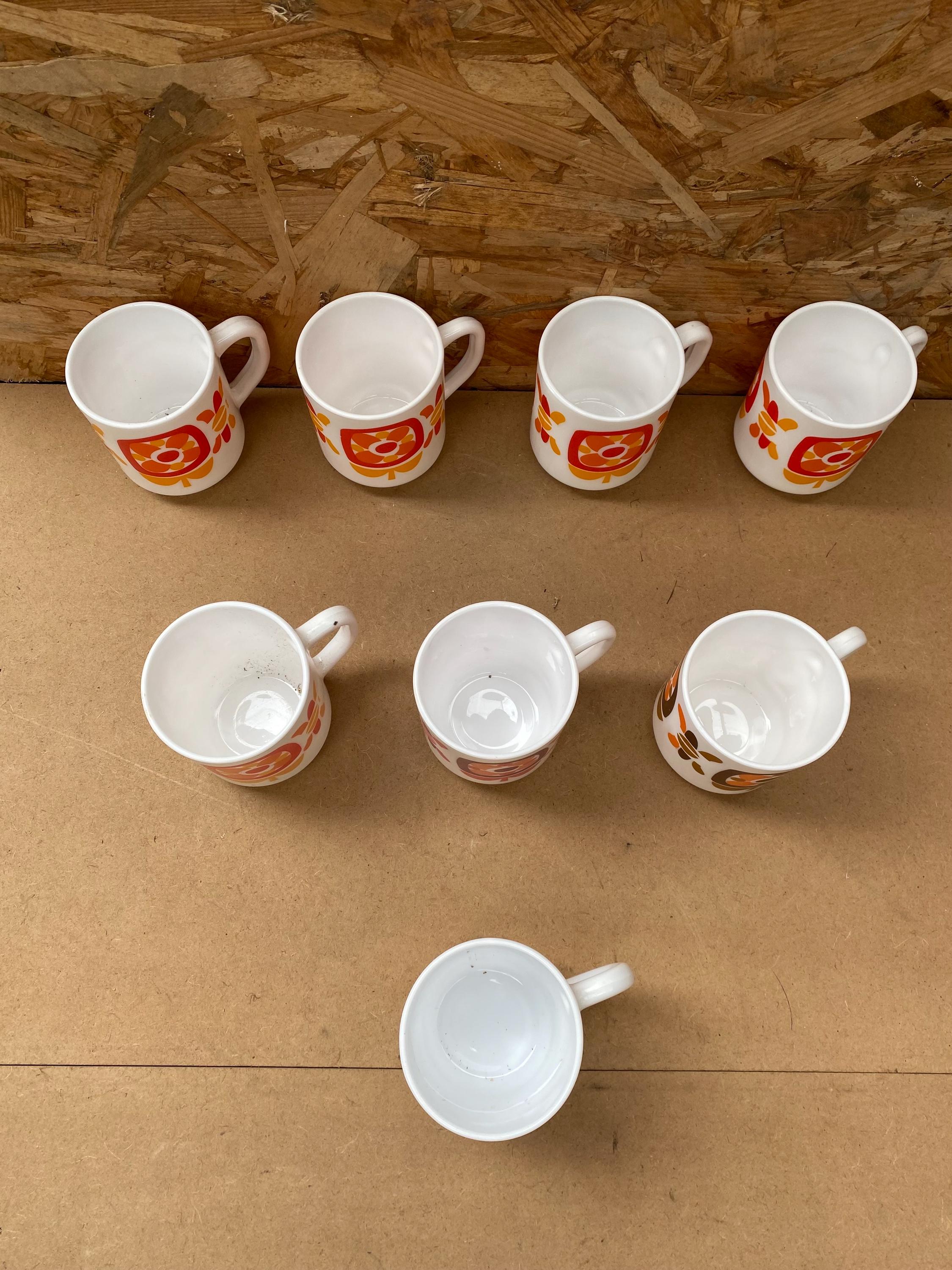 Lot De Mugs à Café Anciens Série 8 ARCOPAL Design JC Meunier Opaline Orange