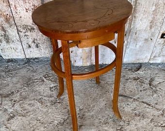 Mesita de noche antigua, de madera curvada, estilo Thonet + cajón vintage tallado #E106