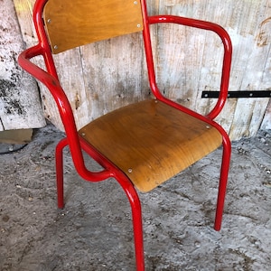 MULLCA Red Metal Armchair + Vintage Wood Seat & Back #A099