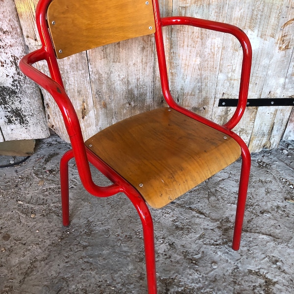 MULLCA Red Metal Armchair + Vintage Wood Seat & Back #A099