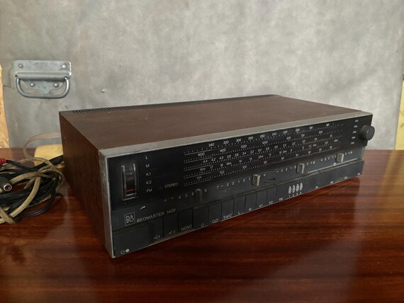 Beo Vintage Old BANG and OLUFSEN Beomaster 1400 Amp Metal & Wood Vintage