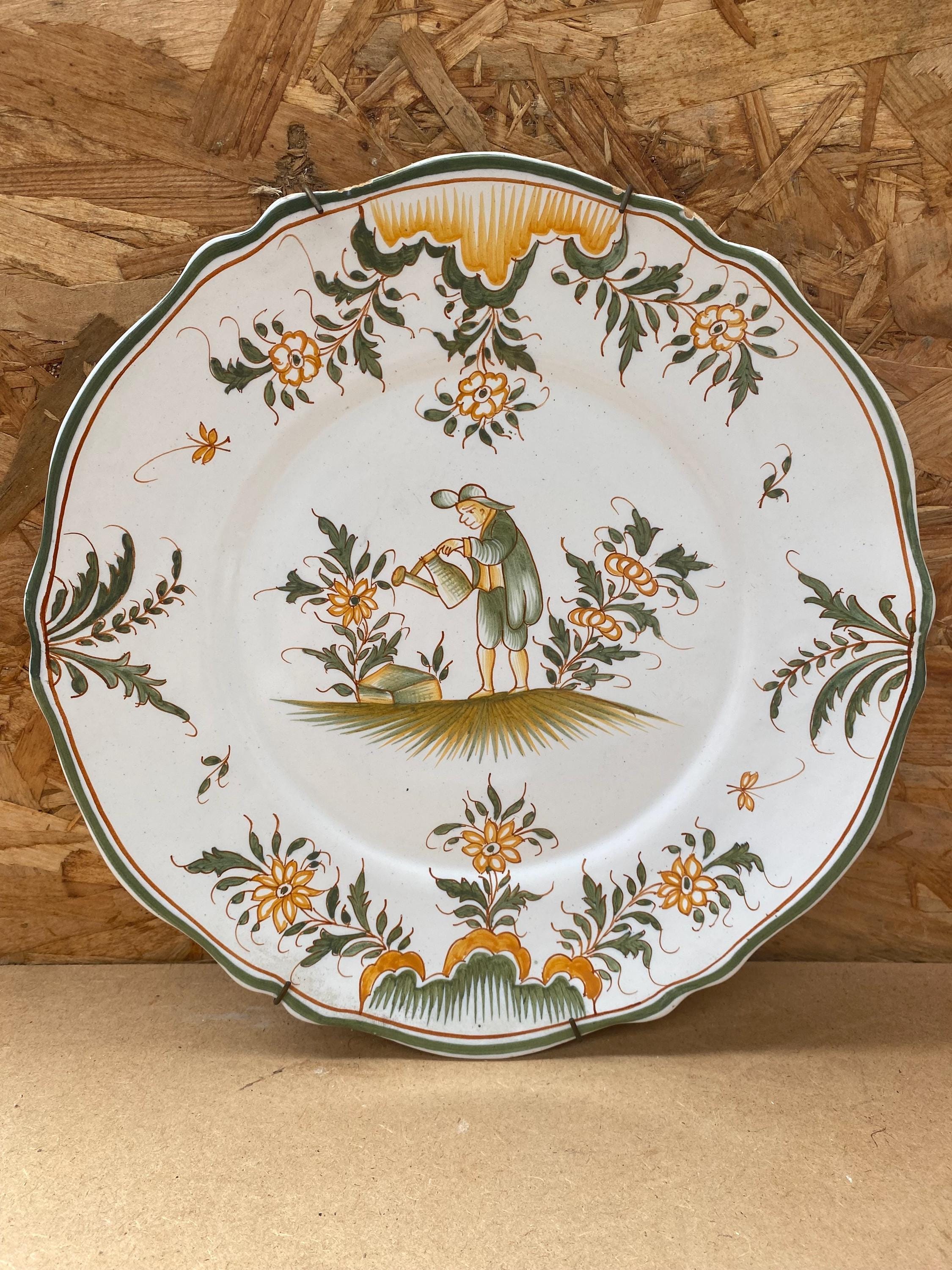 Moustiers プレート Old MOUSTIERS Ceramic Plate Green & Orange Decor Vintage