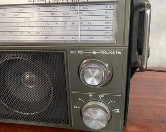 ビンテージ　ラジオ 古い VENTURER ラジオ マルチレンジ レシーバー N2959-5 ヴィンテージ