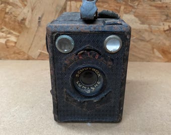 Lumière Lumibox 1933 + Scoutbox avec un étui 1948 - Catawiki