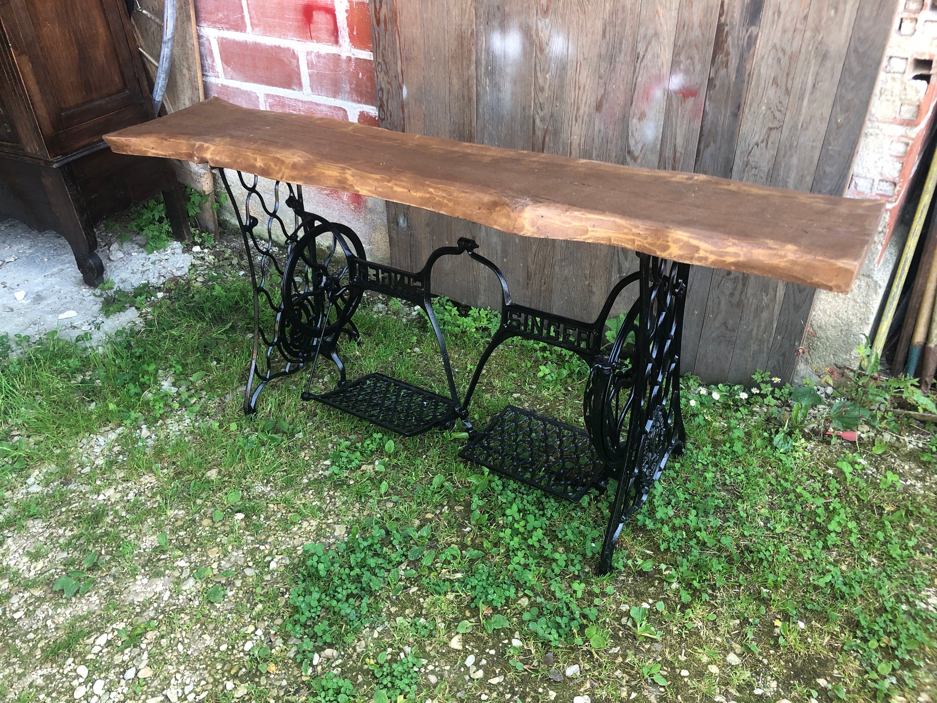 SINGER Sewing Machine Frame Creation Console + Raw Wood Tray #A813