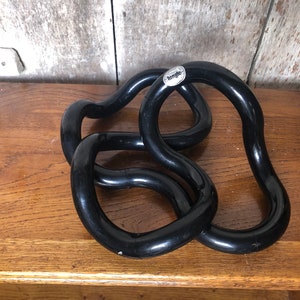 Antyczna rzeźba TANGLE Richard X Zawitz 1982 z czarnego plastiku #A809
