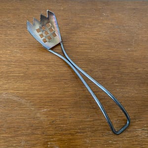 Antique Vintage Silver Metal Ice Cube Spoon #B991