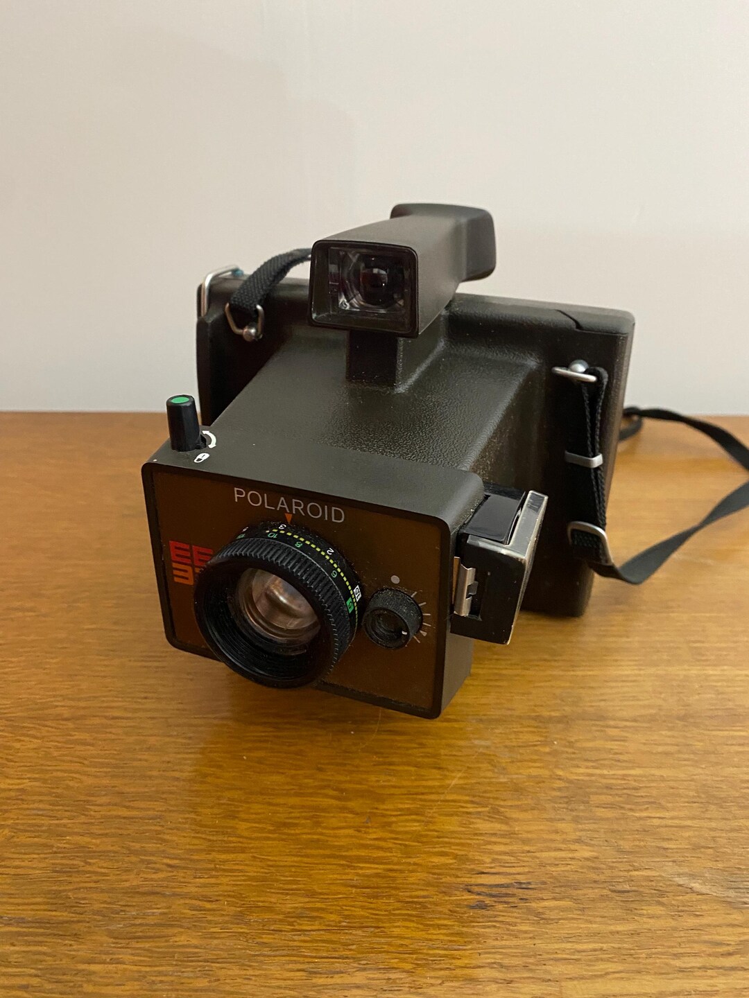 古いポラロイド カメラ モデル EE33 ランド ヴィンテージ カメラ #B940