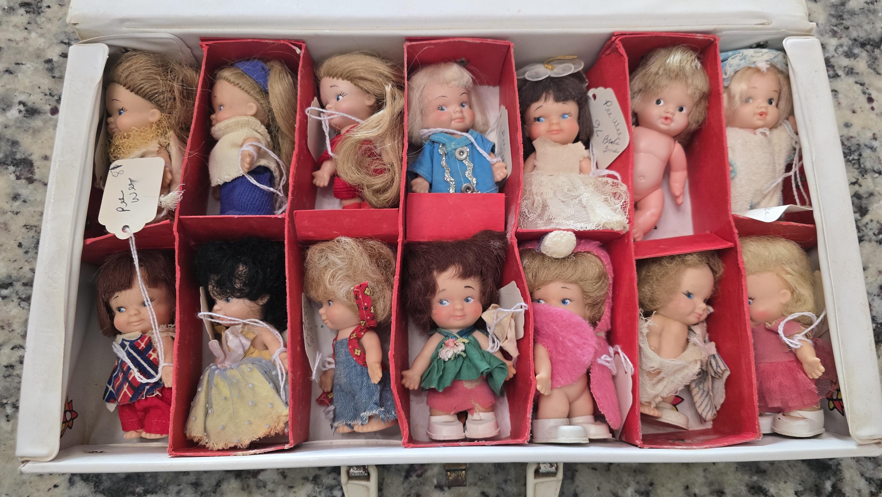 POUPEE DOLL superbe uneeda usa 1960 .52 cm