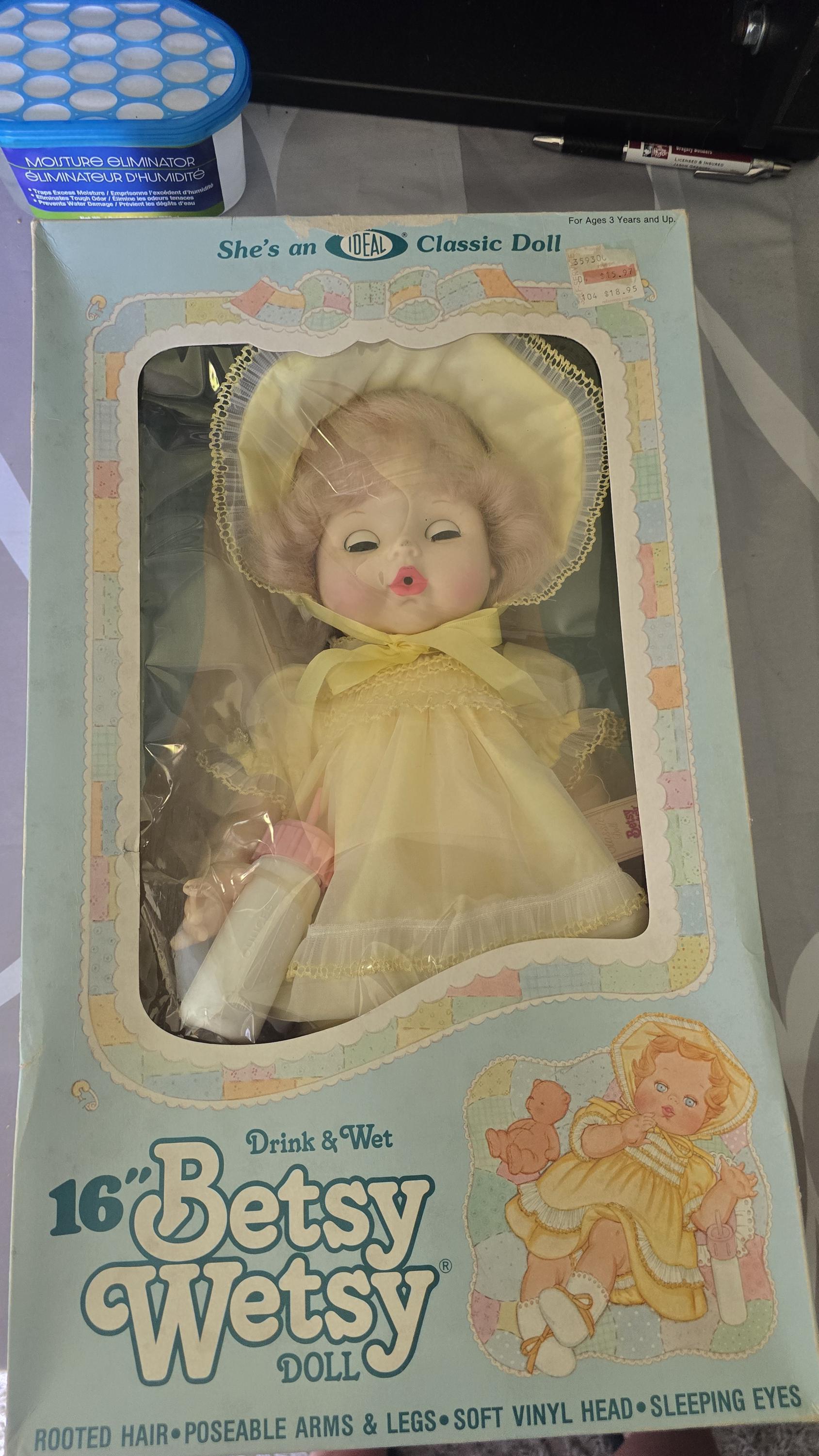 ベッツィーウェッツィーBetsy Wetsyベビードール HTF Vintage Betsy Baby doll, Ideal 1965 TD12-W Adorable 12