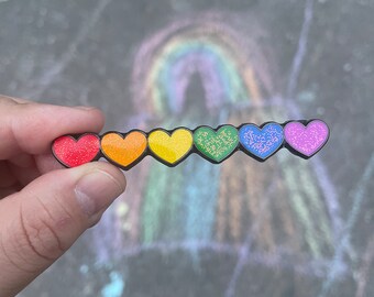 16. Emaille pin Rainbow Pride Heart | LGBTQIA2S+ glittervlagpin | Kleurrijke harde emaille Pride pin | Queer-cadeau | Accessoire tas of jas