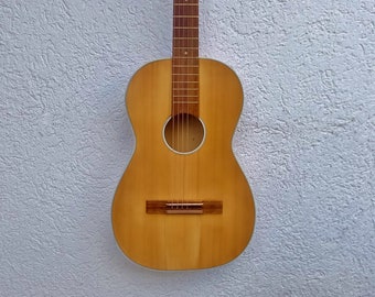 11. Vintage gitaar, salongitaar, bluesgitaar retro, made in Germany, instrument uit de jaren 70