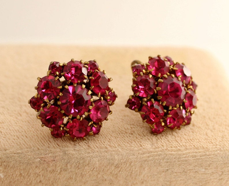 screwback earring cluster earrings Hot pink Rhinestone Cluster earring 1950s Jewelry hot pink earrings statement earring pink earrings