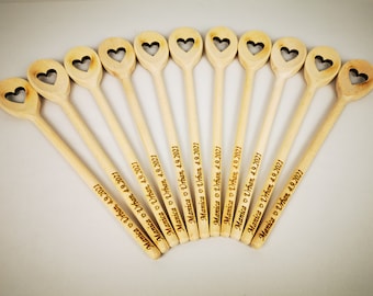 Hochzeitsgeschenke-Holzherde-mit Herz-Hochzeitsdekoration